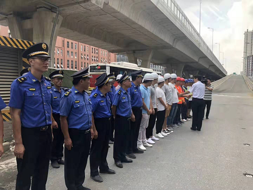 ����ο���;�ע  ��ϵһ�߹����� ������ί�������˸̽��ο�ʺ鶼����ۺ�����ˢ�¹���һ�߸ɲ�ְ��